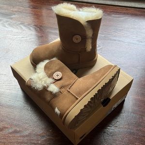 Brand New Girls Ugg Boots